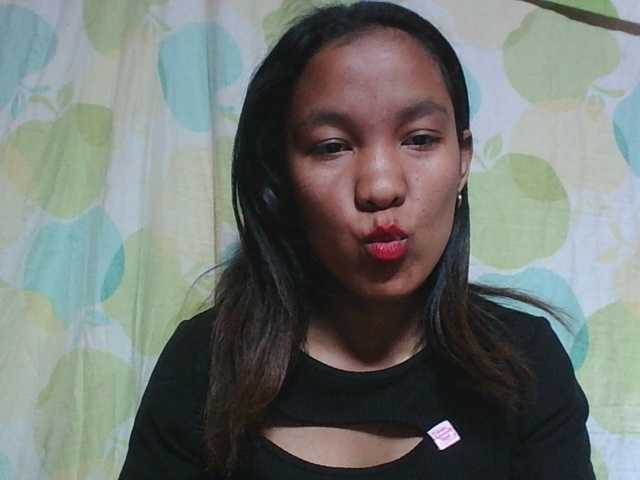 Louane01 live cam on BongaCams