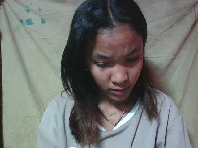 Louane01 live cam on BongaCams