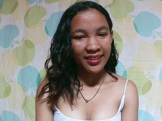 Louane01 live cam on BongaCams