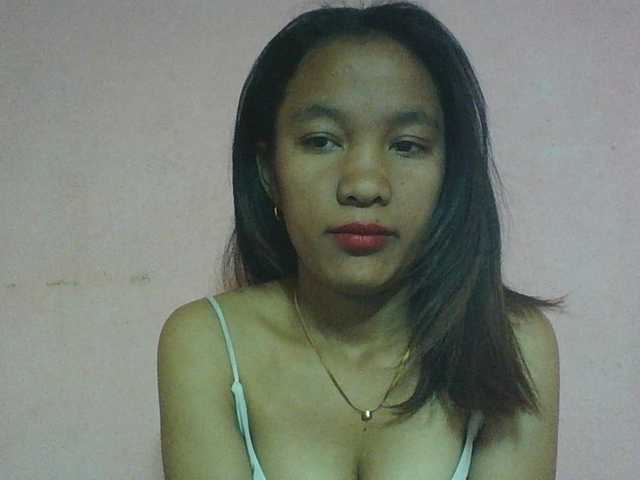 Louane01 live cam on BongaCams