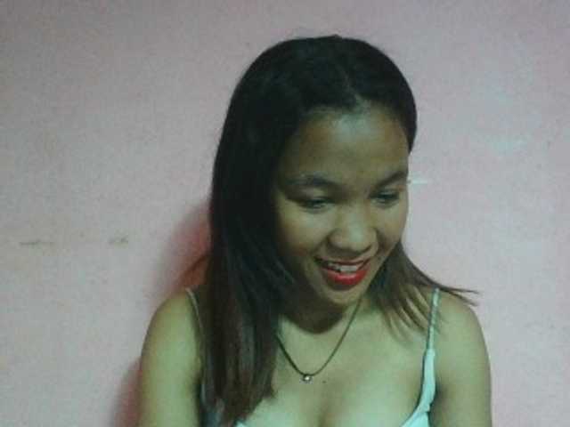 Louane01 live cam on BongaCams