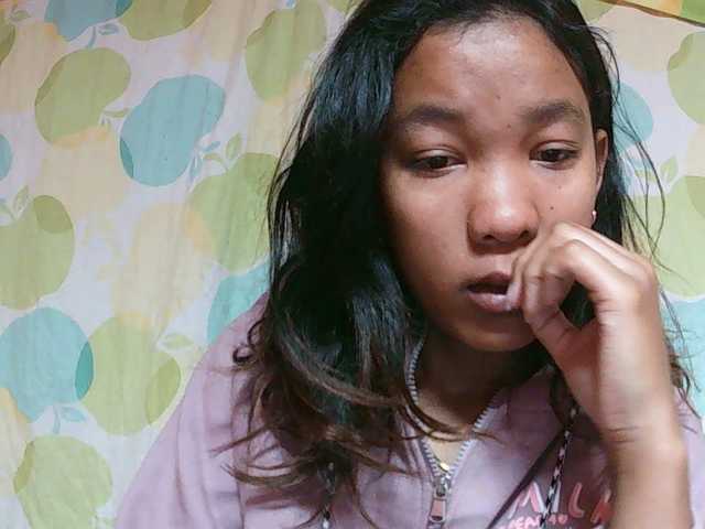 Louane01 live cam on BongaCams