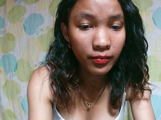 Louane01 live cam on BongaCams