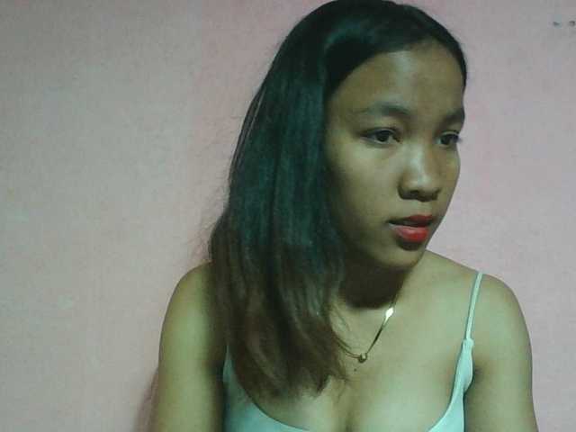 Louane01 live cam on BongaCams