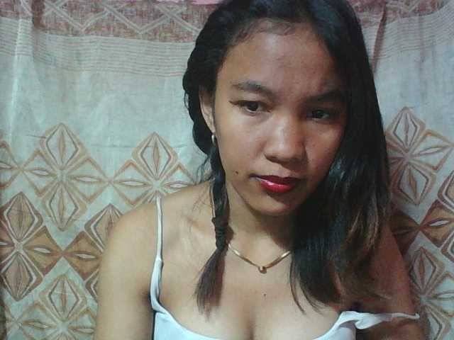 Louane01 live cam on BongaCams