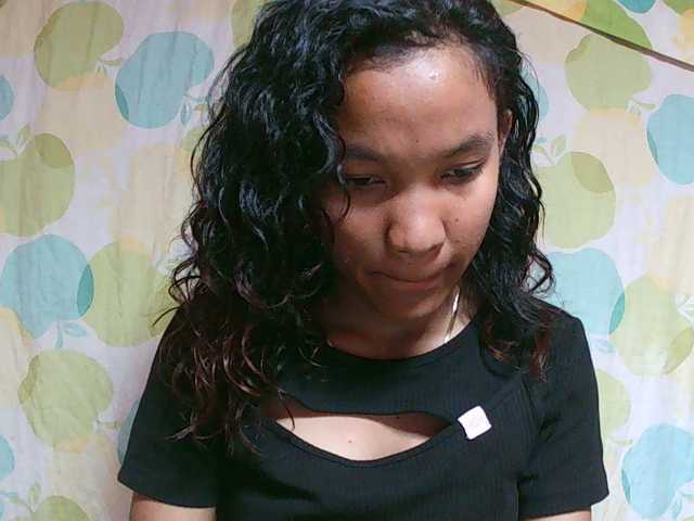 Louane01 live cam on BongaCams