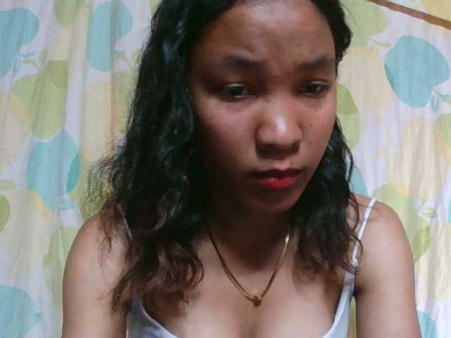 Louane01 live cam on BongaCams