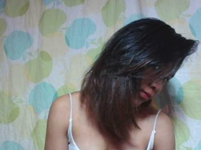 Louane01 live cam on BongaCams