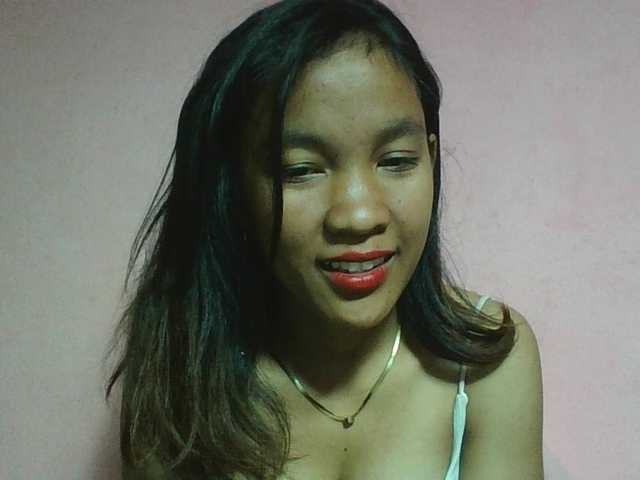 Louane01 live cam on BongaCams
