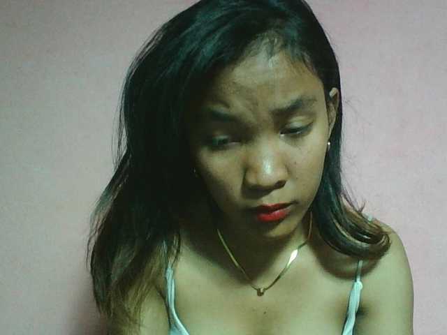 Louane01 live cam on BongaCams