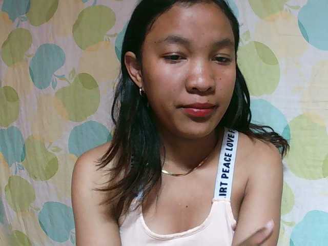 Louane01 live cam on BongaCams