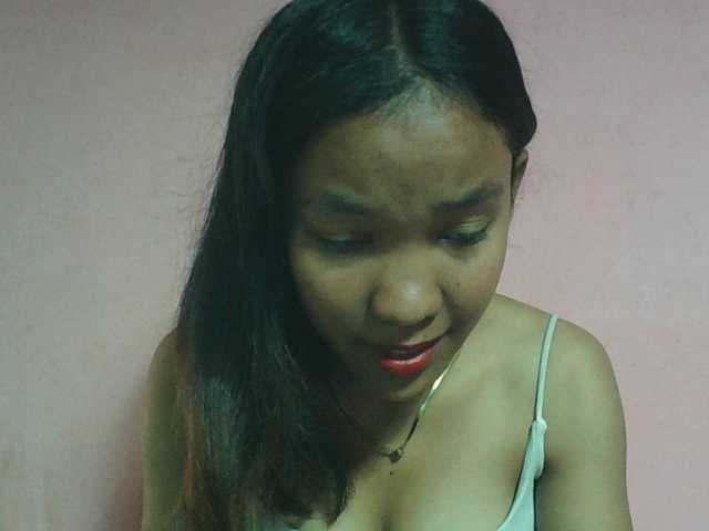 Louane01 live cam on BongaCams