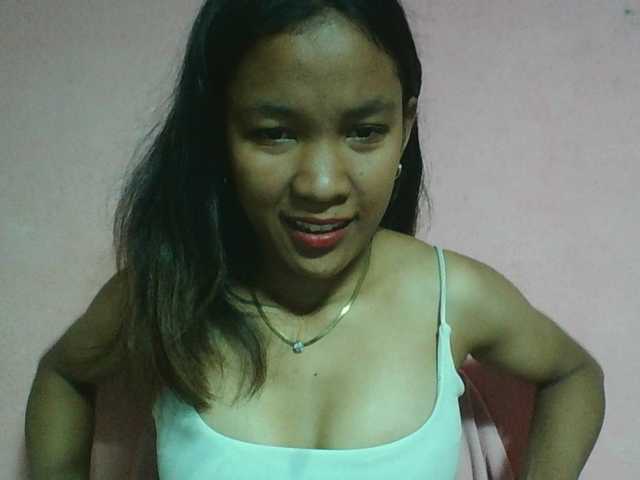 Louane01 live cam on BongaCams