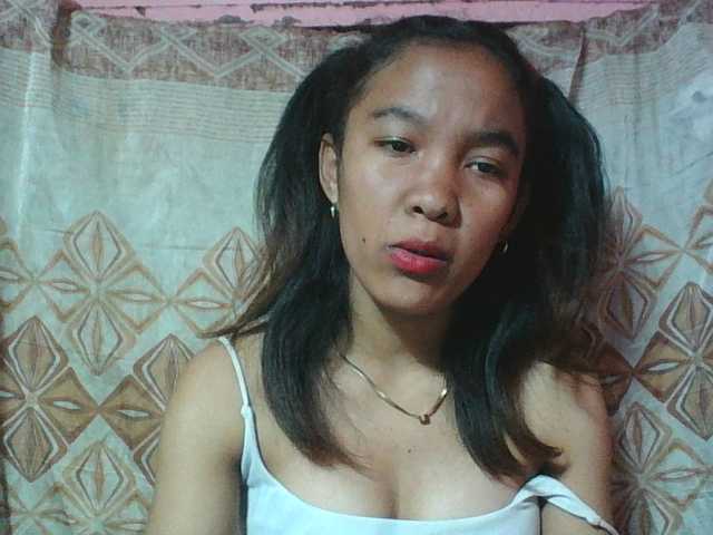 Louane01 live cam on BongaCams