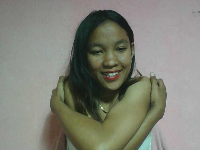 Louane01 live cam on BongaCams