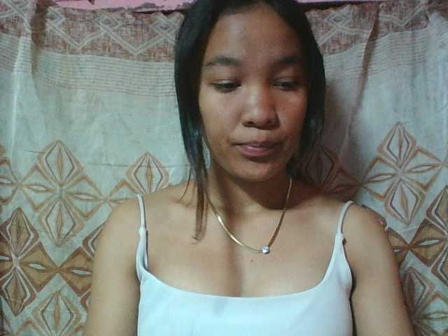 Louane01 live cam on BongaCams