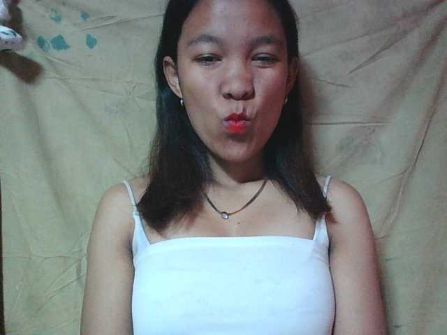 Louane01 live cam on BongaCams