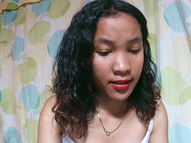 Louane01 live cam on BongaCams