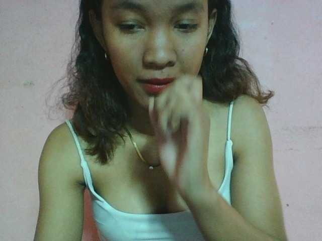 Louane01 live cam on BongaCams