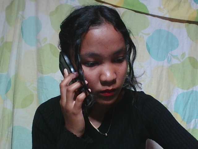 Louane01 live cam on BongaCams