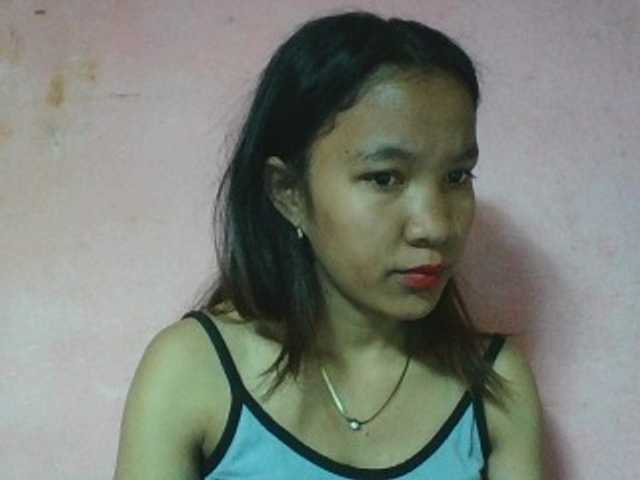 Louane01 live cam on BongaCams