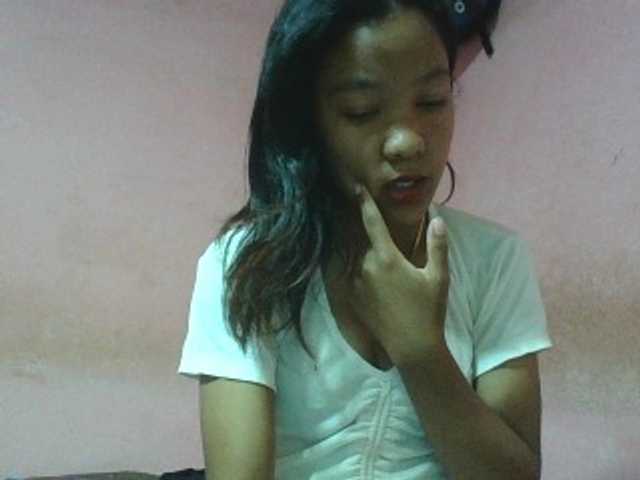 Louane01 live cam on BongaCams