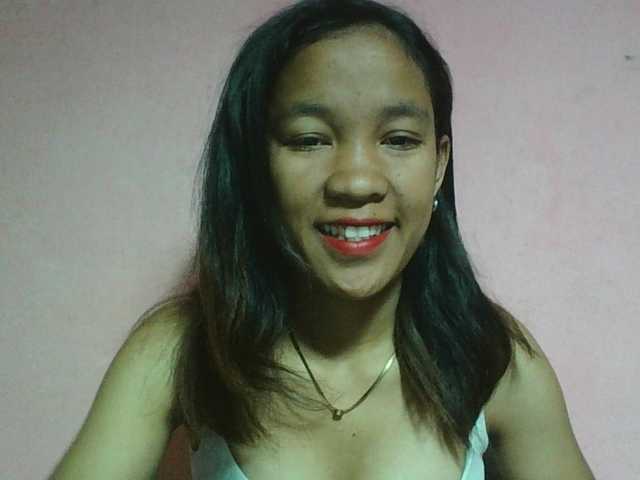 Louane01 live cam on BongaCams