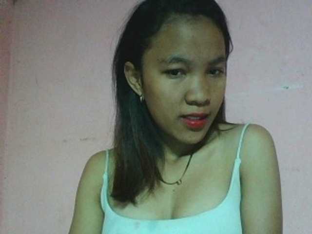 Louane01 live cam on BongaCams
