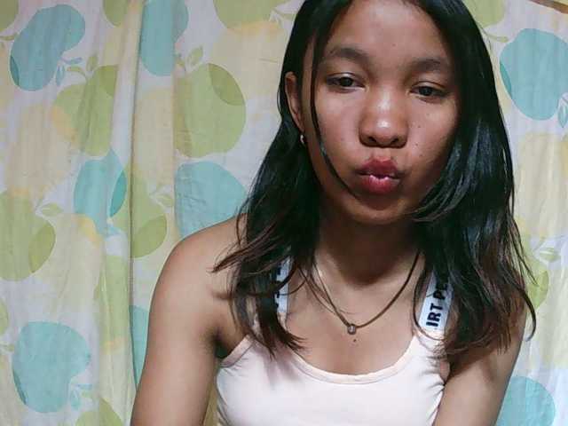 Louane01 live cam on BongaCams