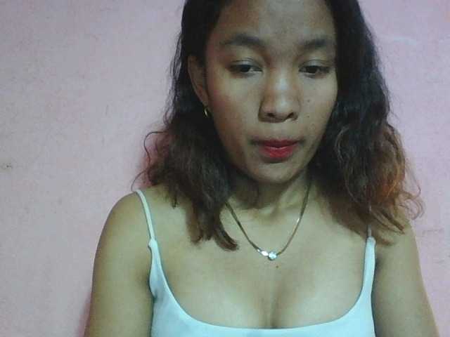 Louane01 live cam on BongaCams