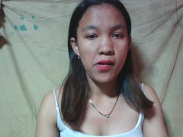 Louane01 live cam on BongaCams