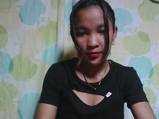 Louane01 live cam on BongaCams