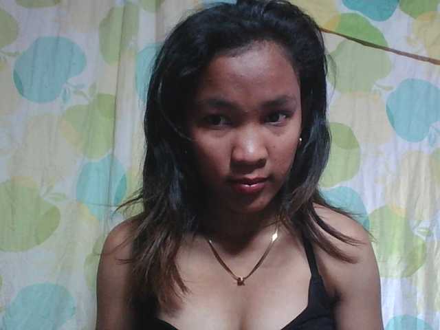 Louane01 live cam on BongaCams