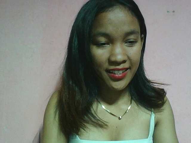 Louane01 live cam on BongaCams