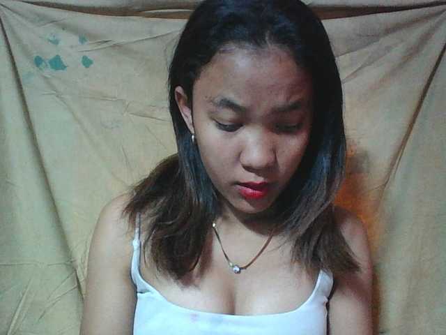 Louane01 live cam on BongaCams