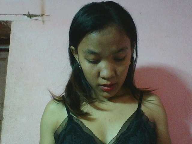 Louane01 live cam on BongaCams