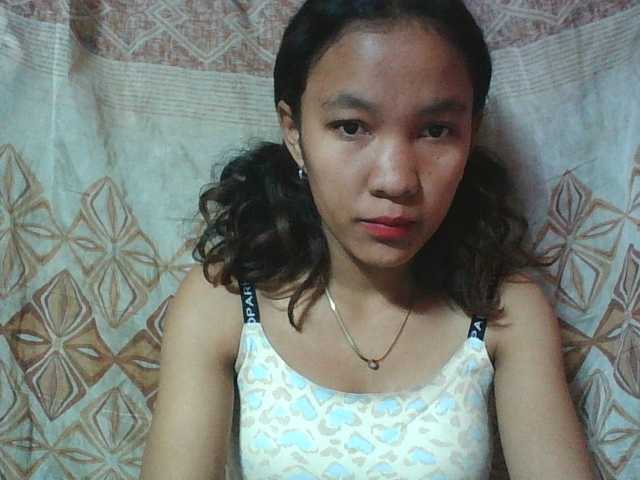 Louane01 live cam on BongaCams