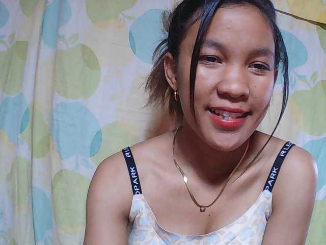 Louane01 live cam on BongaCams