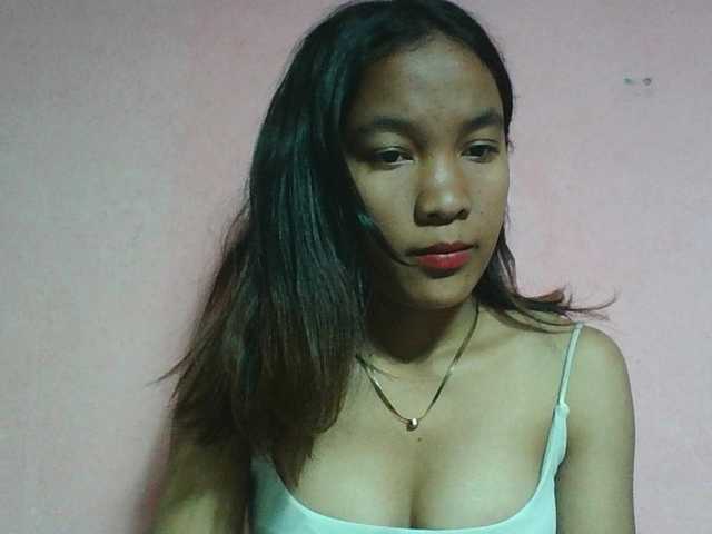 Louane01 live cam on BongaCams