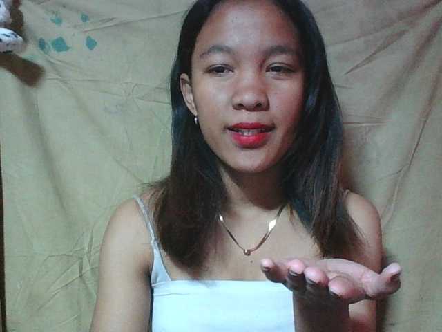 Louane01 live cam on BongaCams
