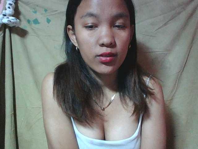 Louane01 live cam on BongaCams