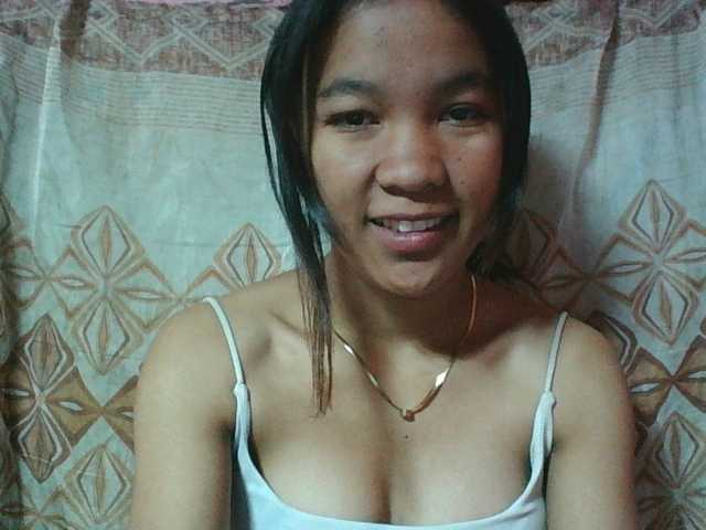 Louane01 live cam on BongaCams