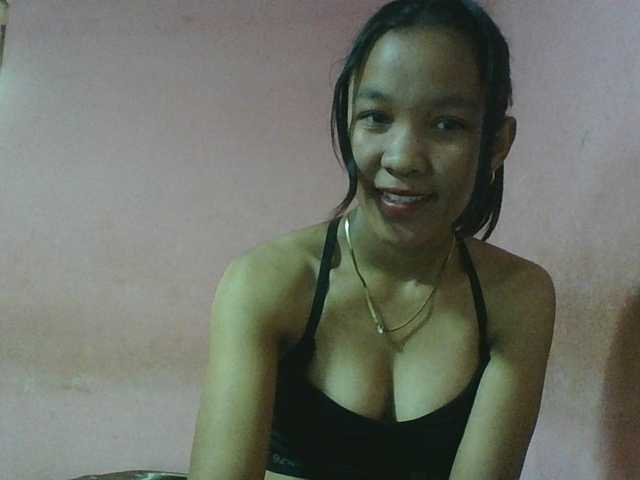 Louane01 live cam on BongaCams