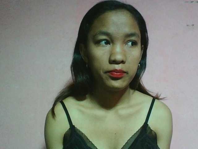 Louane01 live cam on BongaCams