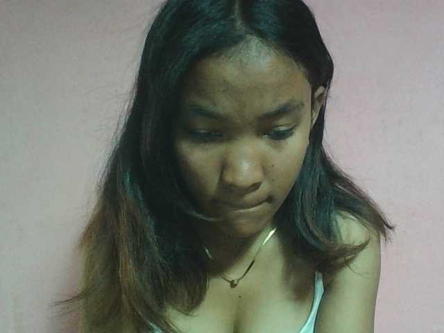 Louane01 live cam on BongaCams