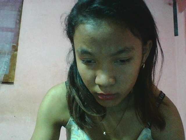 Louane01 live cam on BongaCams