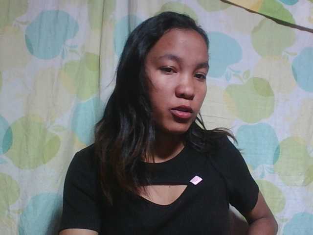 Louane01 live cam on BongaCams