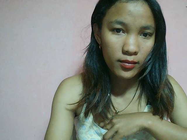 Louane01 live cam on BongaCams