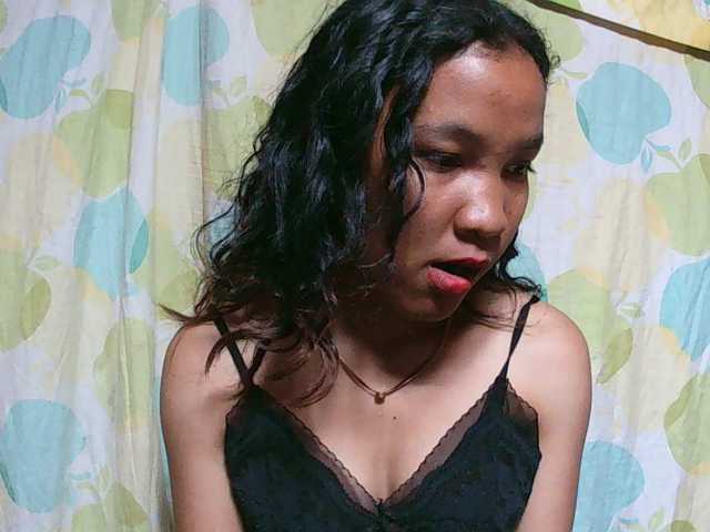 Louane01 live cam on BongaCams