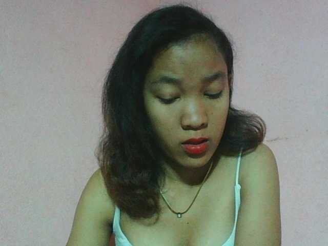 Louane01 live cam on BongaCams
